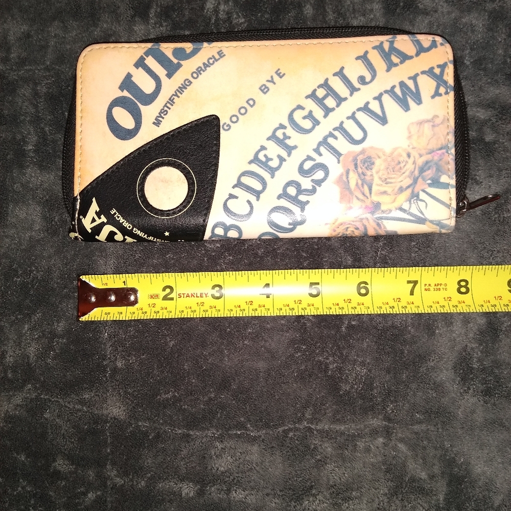 Women's wallet
